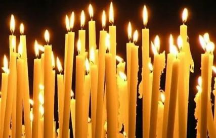 Черные свечи и ритуалы с ними Декоративная свеча и свеча церковная